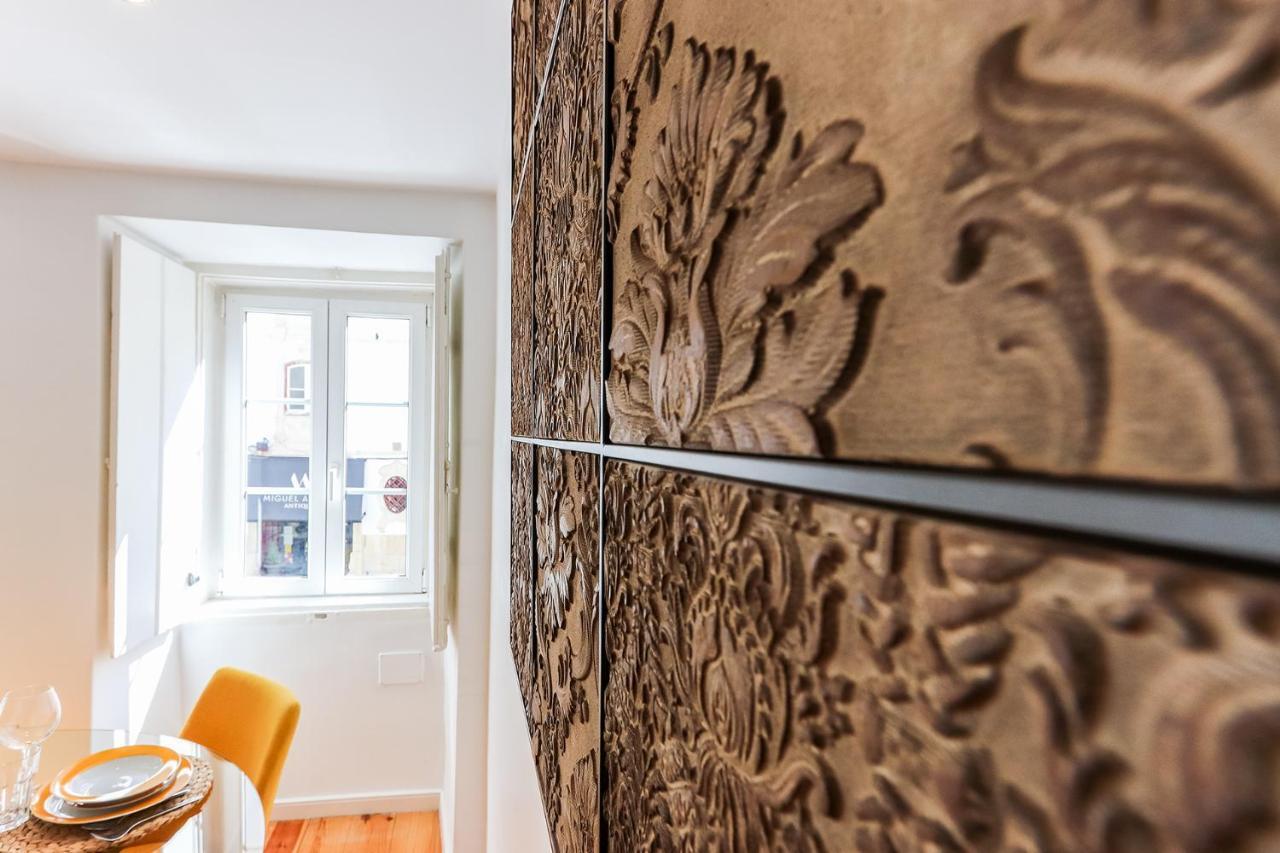 Charming And Stylish Downtown Apt In XIX Century Building Lisboa Eksteriør billede